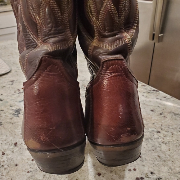 Men\'s Tony Lama Ostrich Boots, Size 10 1/2 D. Burgandy